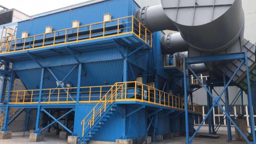 <b>塑烧板除尘器整体构造特点</b>