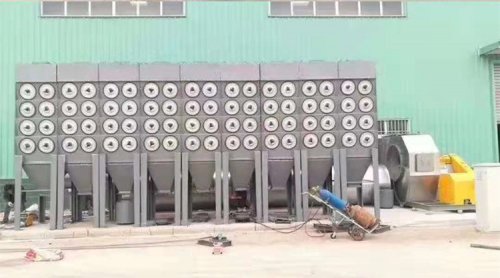 <b>脉冲滤筒除尘器的阻力如何确定和降低?</b>