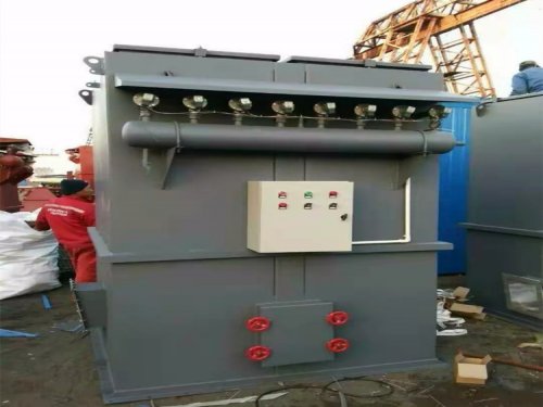 <b>单机布袋除尘器生产制作完成发货山东聊城</b>