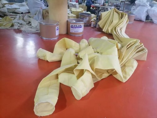 <b>锅炉专 用除尘布袋（PPS）特点与应用</b>