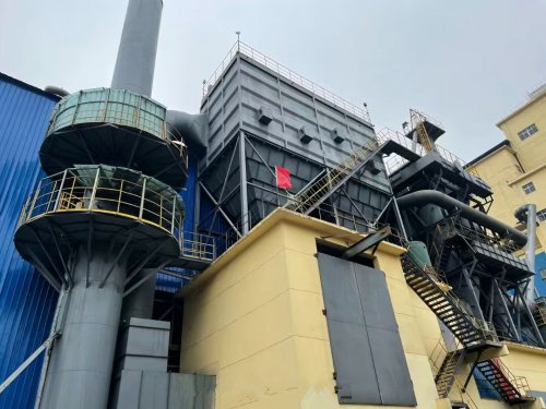除尘器厂家介绍：布袋除尘器高 效过滤，专 业定制